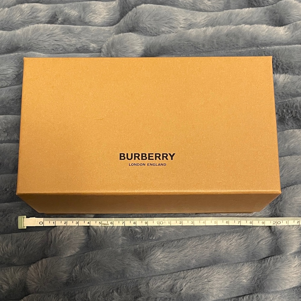 Burberry Tan Gift Box